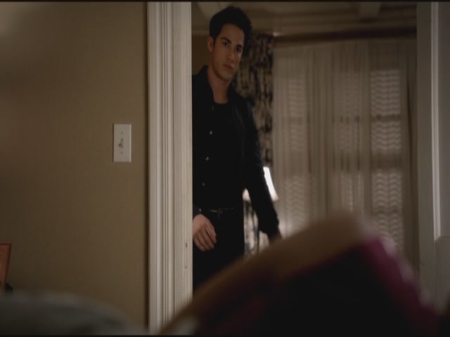 VampireDiariesWorld-dot-org-S3TVD_3x09Homecoming1747.jpg