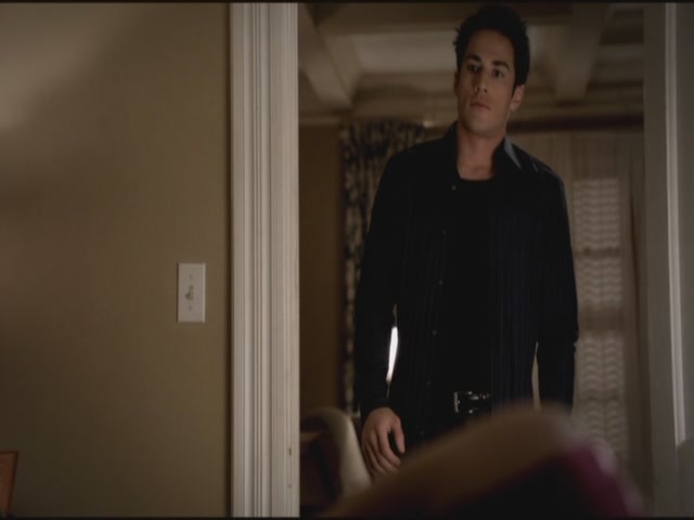 VampireDiariesWorld-dot-org-S3TVD_3x09Homecoming1749.jpg