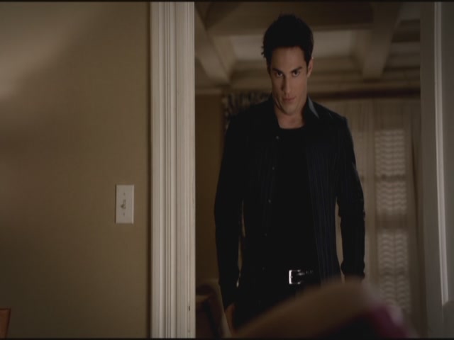 VampireDiariesWorld-dot-org-S3TVD_3x09Homecoming1750.jpg