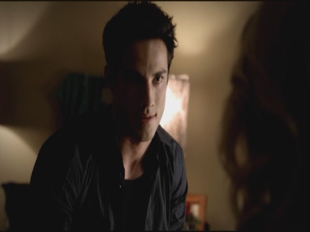 VampireDiariesWorld-dot-org-S3TVD_3x09Homecoming1799.jpg