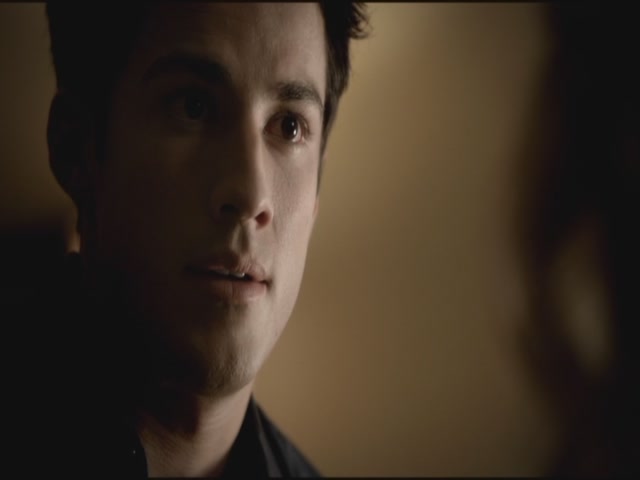 VampireDiariesWorld-dot-org-S3TVD_3x09Homecoming1853.jpg