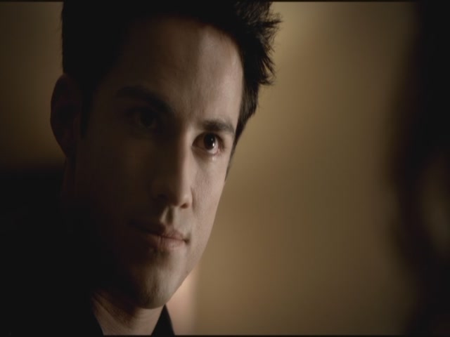 VampireDiariesWorld-dot-org-S3TVD_3x09Homecoming1860.jpg