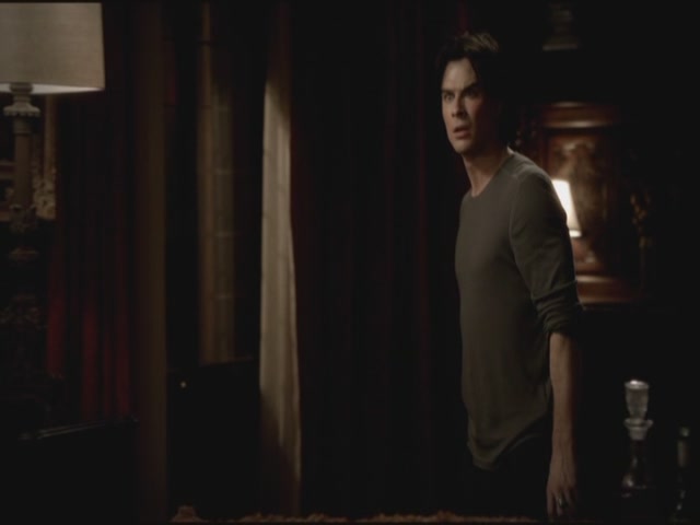 VampireDiariesWorld-dot-org-S3TVD_3x09Homecoming1895.jpg