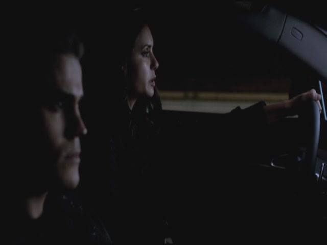 VampireDiariesWorld-dot-org-S3TVD_3x09Homecoming1992.jpg