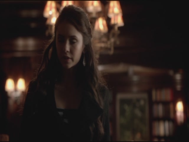 VampireDiariesWorld-dot-org-S3TVD_3x09Homecoming2002.jpg