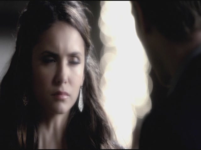 VampireDiariesWorld-dot-org-S3TVD_3x09Homecoming2012.jpg