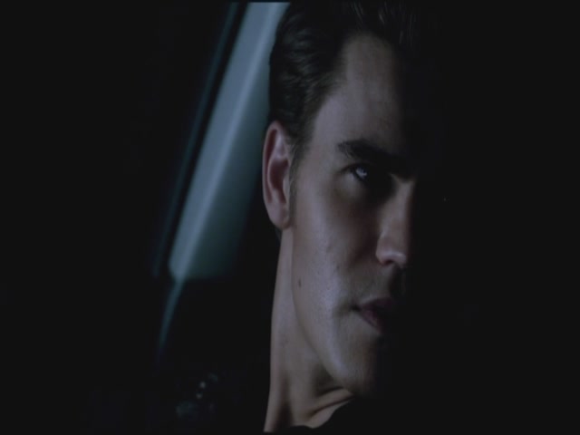 VampireDiariesWorld-dot-org-S3TVD_3x09Homecoming2047.jpg