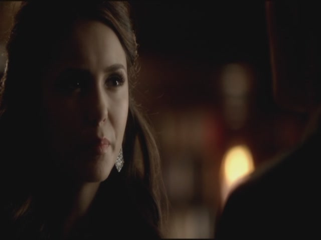 VampireDiariesWorld-dot-org-S3TVD_3x09Homecoming2083.jpg