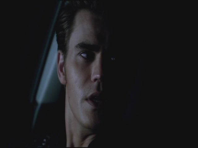 VampireDiariesWorld-dot-org-S3TVD_3x09Homecoming2097.jpg