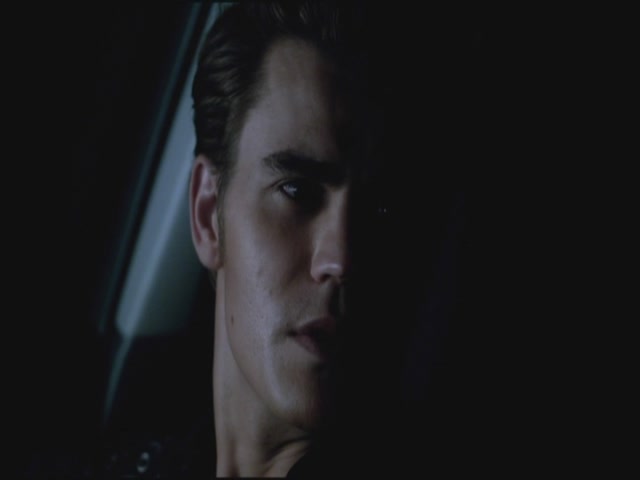 VampireDiariesWorld-dot-org-S3TVD_3x09Homecoming2099.jpg