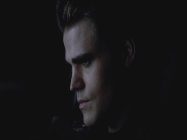 VampireDiariesWorld-dot-org-S3TVD_3x09Homecoming2143.jpg