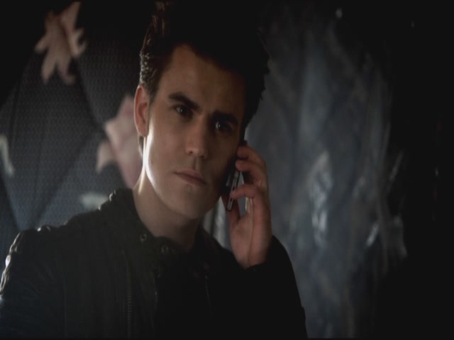 VampireDiariesWorld-dot-org-S3TVD_3x09Homecoming2185.jpg