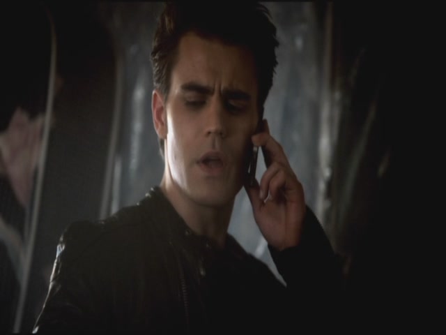 VampireDiariesWorld-dot-org-S3TVD_3x09Homecoming2195.jpg