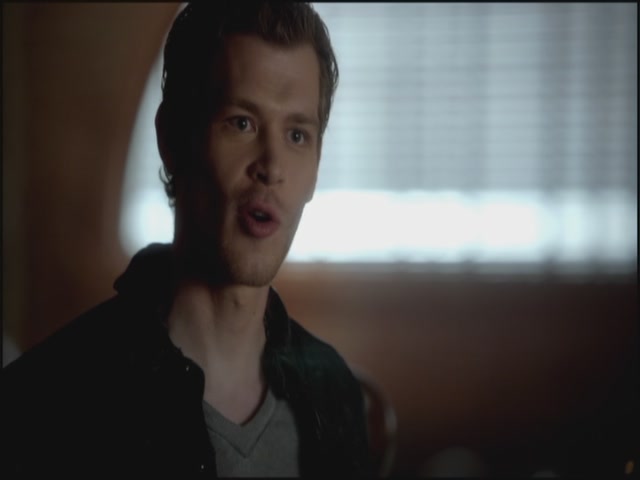 VampireDiariesWorld-dot-org-S3TVD_3x10TheNewDeal0429.jpg