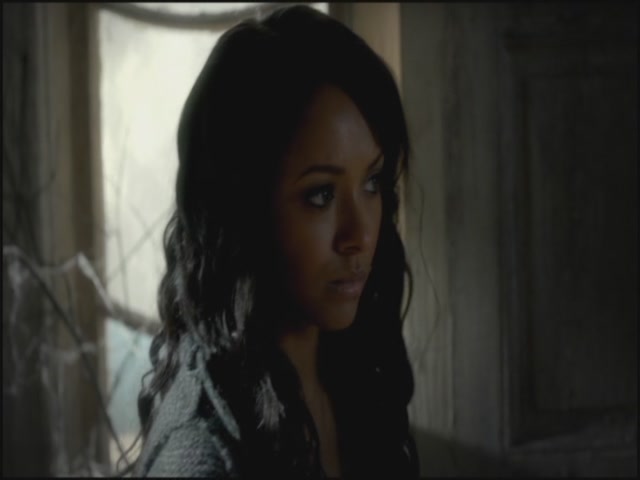 VampireDiariesWorld-dot-org-S3TVD_3x10TheNewDeal0509.jpg