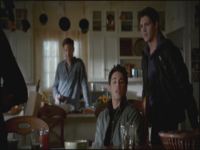 VampireDiariesWorld-dot-org-S3TVD_3x10TheNewDeal0717.jpg