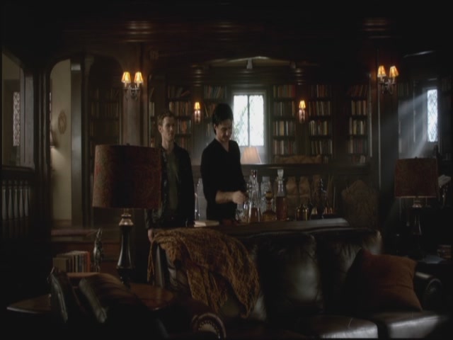 VampireDiariesWorld-dot-org-S3TVD_3x10TheNewDeal0800.jpg