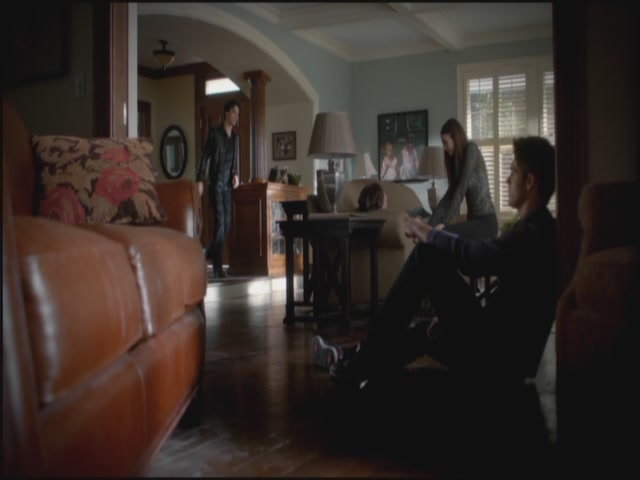 VampireDiariesWorld-dot-org-S3TVD_3x10TheNewDeal1044.jpg