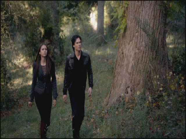 VampireDiariesWorld-dot-org-S3TVD_3x10TheNewDeal1159.jpg