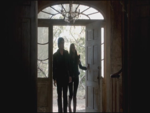 VampireDiariesWorld-dot-org-S3TVD_3x10TheNewDeal1162.jpg