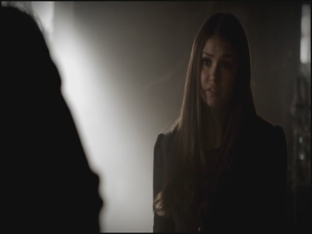 VampireDiariesWorld-dot-org-S3TVD_3x10TheNewDeal1207.jpg