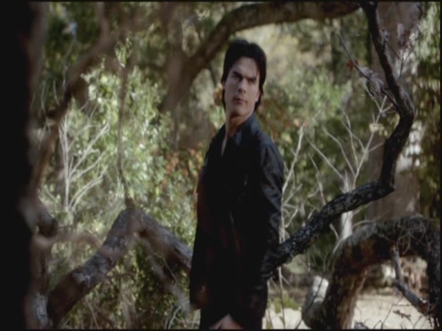 VampireDiariesWorld-dot-org-S3TVD_3x10TheNewDeal1246.jpg