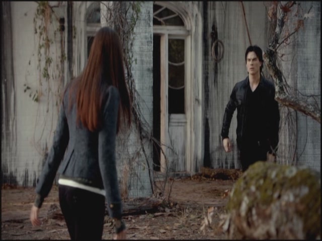 VampireDiariesWorld-dot-org-S3TVD_3x10TheNewDeal1252.jpg