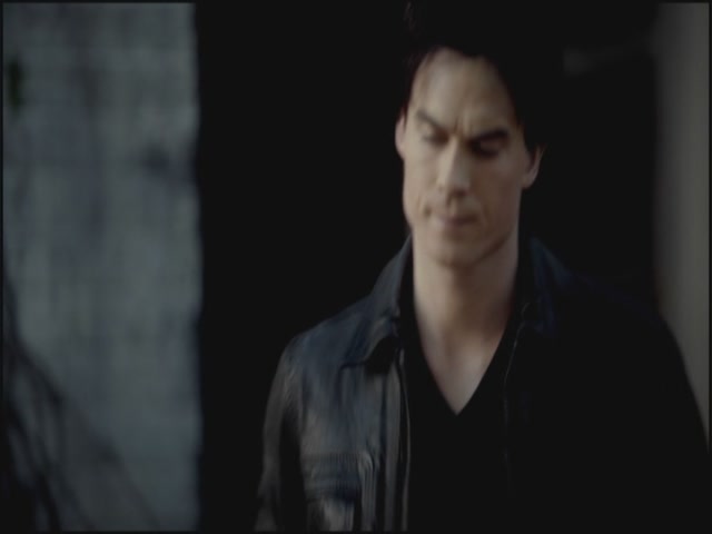 VampireDiariesWorld-dot-org-S3TVD_3x10TheNewDeal1253.jpg