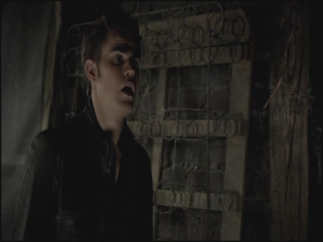 VampireDiariesWorld-dot-org-S3TVD_3x10TheNewDeal1297.jpg