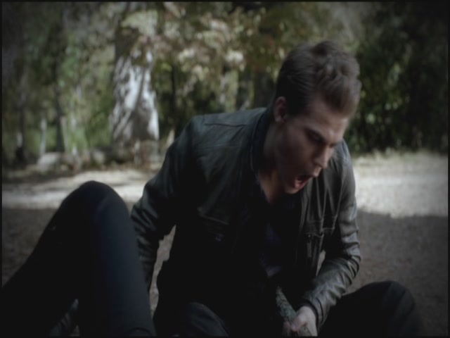 VampireDiariesWorld-dot-org-S3TVD_3x10TheNewDeal1341.jpg