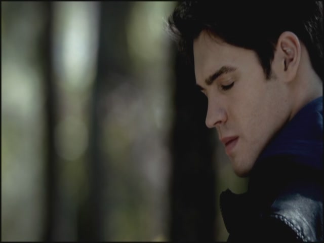 VampireDiariesWorld-dot-org-S3TVD_3x10TheNewDeal1399.jpg