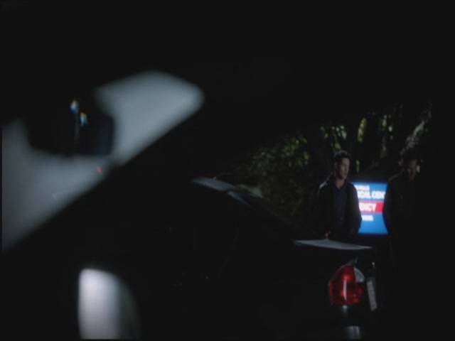 VampireDiariesWorld-dot-org-S3TVD_3x10TheNewDeal1812.jpg