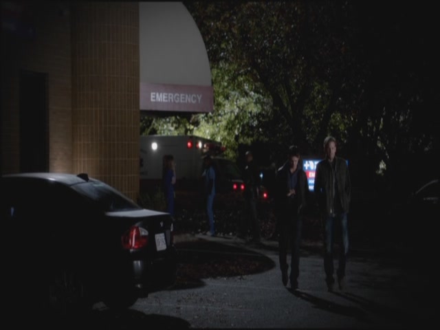 VampireDiariesWorld-dot-org-S3TVD_3x10TheNewDeal1816.jpg