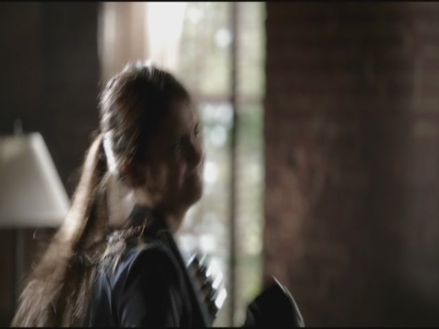 VampireDiariesWorld-dot-org-S3TVD_3x11OurTown0045.jpg
