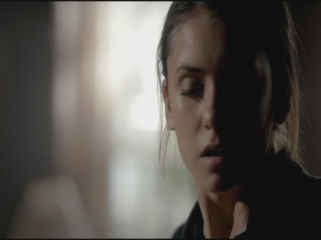 VampireDiariesWorld-dot-org-S3TVD_3x11OurTown0078.jpg