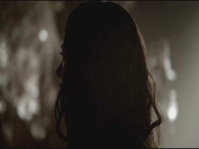 VampireDiariesWorld-dot-org-S3TVD_3x11OurTown0130.jpg