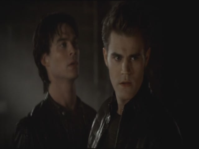 VampireDiariesWorld-dot-org-S3TVD_3x11OurTown0303.jpg