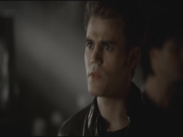 VampireDiariesWorld-dot-org-S3TVD_3x11OurTown0305.jpg