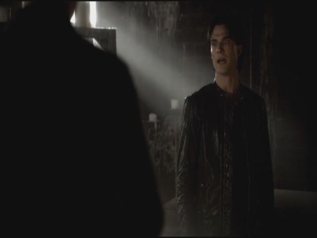 VampireDiariesWorld-dot-org-S3TVD_3x11OurTown0313.jpg