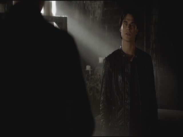 VampireDiariesWorld-dot-org-S3TVD_3x11OurTown0314.jpg