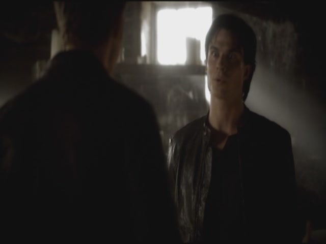 VampireDiariesWorld-dot-org-S3TVD_3x11OurTown0318.jpg