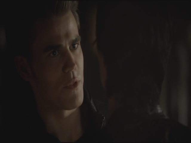 VampireDiariesWorld-dot-org-S3TVD_3x11OurTown0325.jpg