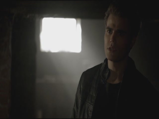 VampireDiariesWorld-dot-org-S3TVD_3x11OurTown0340.jpg