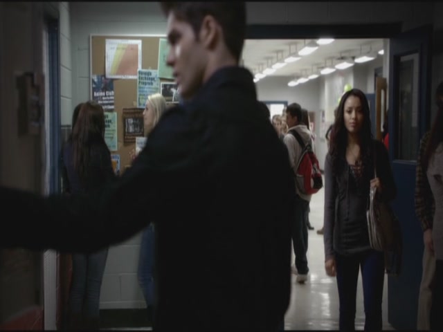 VampireDiariesWorld-dot-org-S3TVD_3x11OurTown0353.jpg