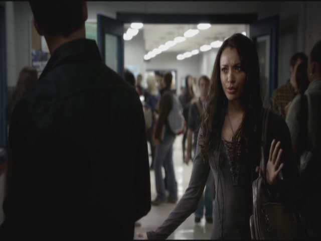 VampireDiariesWorld-dot-org-S3TVD_3x11OurTown0359.jpg