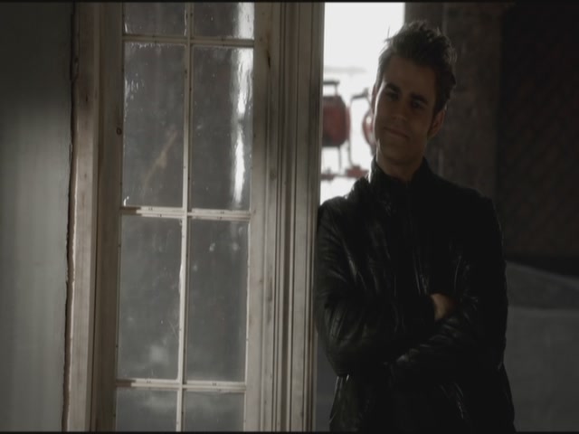 VampireDiariesWorld-dot-org-S3TVD_3x11OurTown0532.jpg