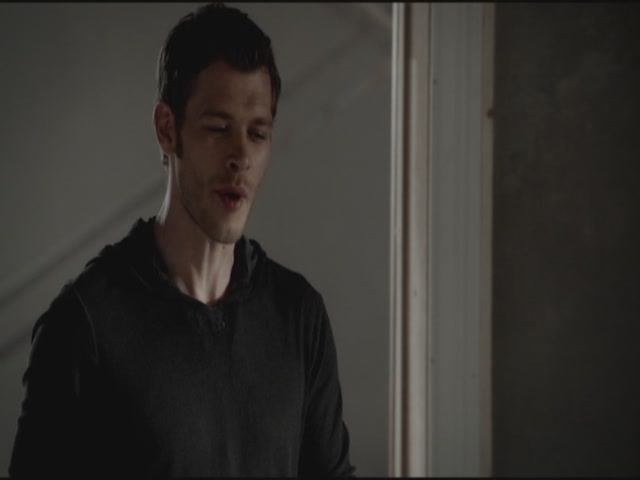 VampireDiariesWorld-dot-org-S3TVD_3x11OurTown0547.jpg