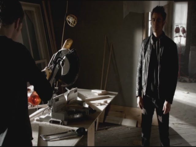 VampireDiariesWorld-dot-org-S3TVD_3x11OurTown0553.jpg