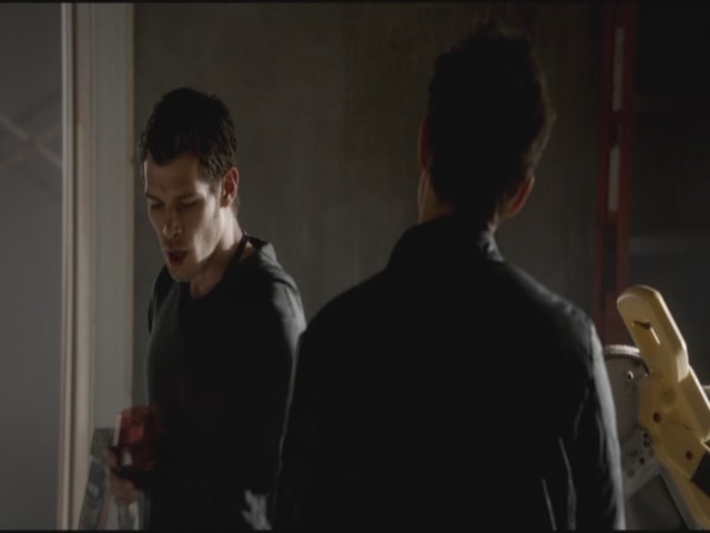 VampireDiariesWorld-dot-org-S3TVD_3x11OurTown0571.jpg