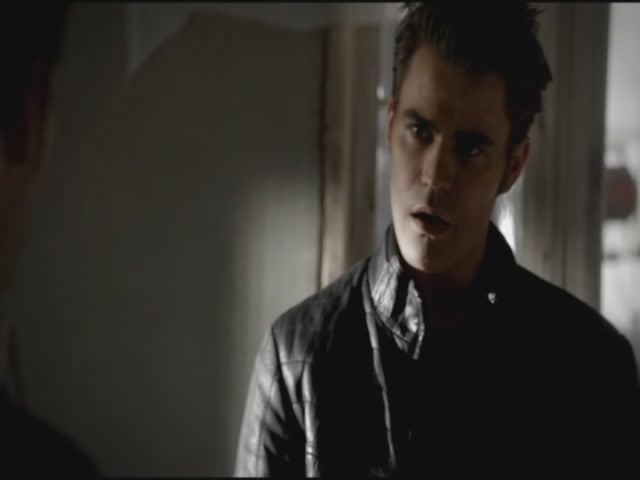 VampireDiariesWorld-dot-org-S3TVD_3x11OurTown0575.jpg